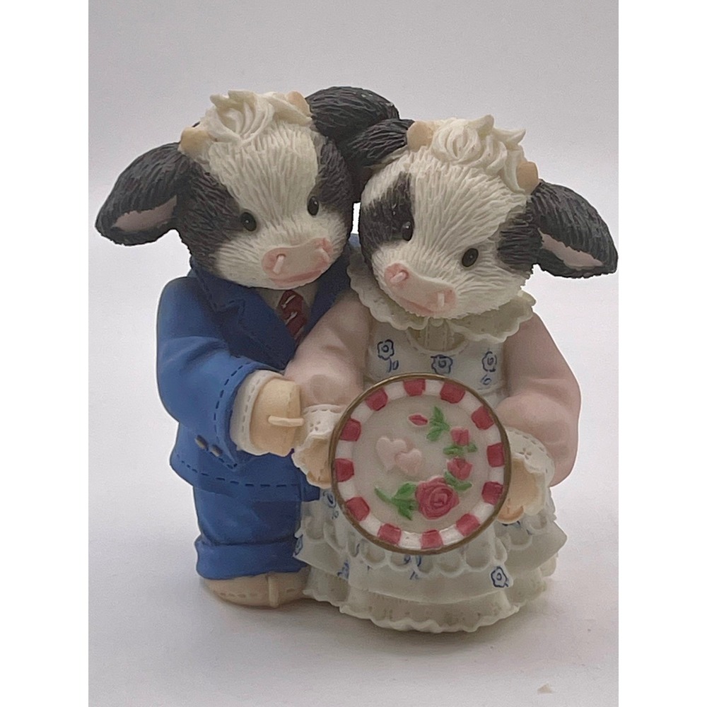 Mary's Moo Moos Hoofy Anniversary Cow Figurine Enesco 1998  468789